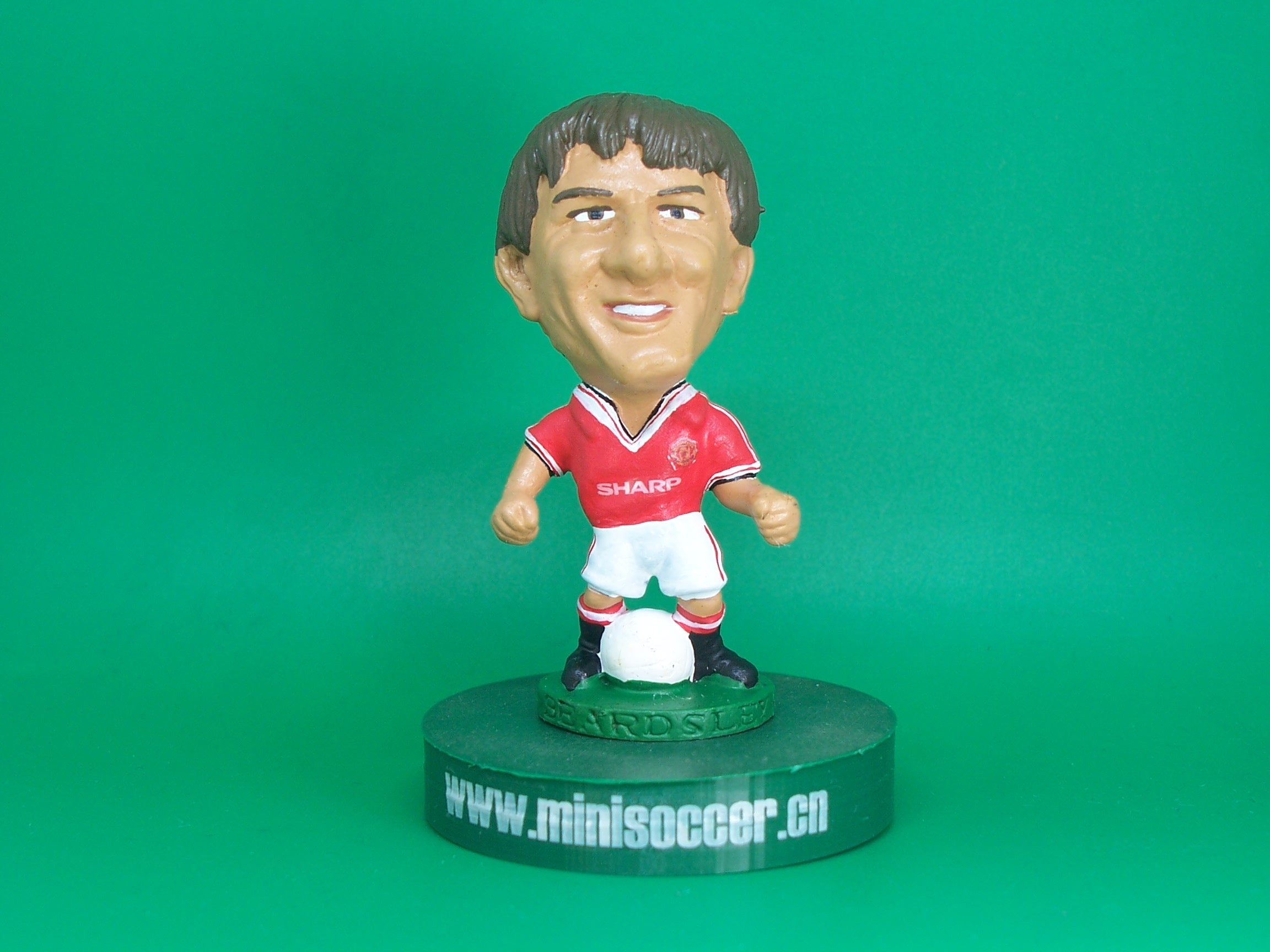 Beardsley Manchester United 1982-83