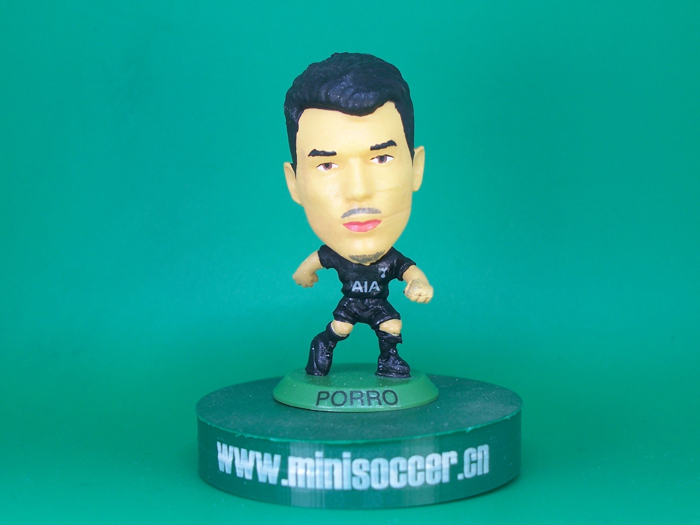 Pedro Porro Tottenham 2025-26 Away