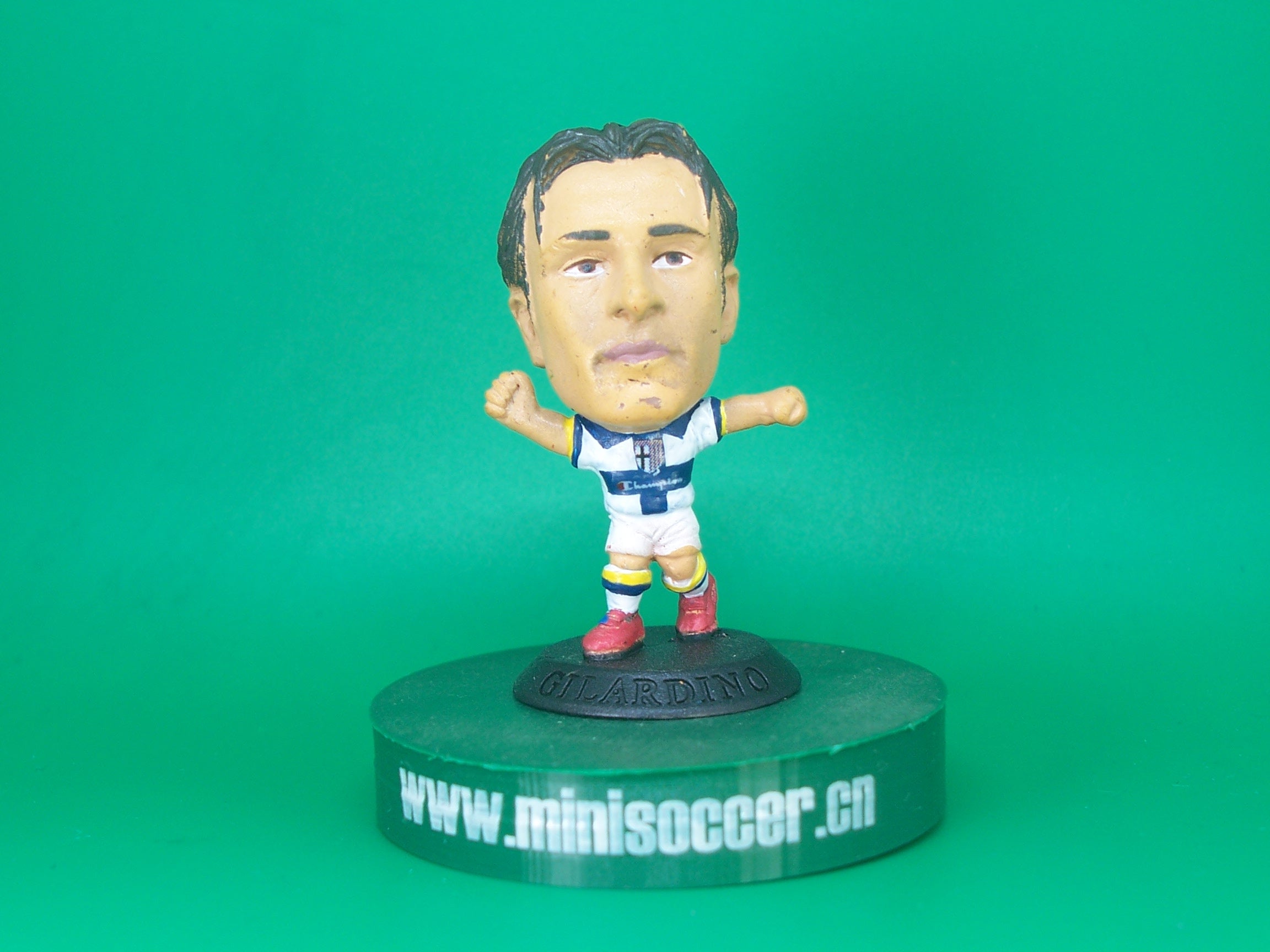 Gilardino Parma 2004-05 Away