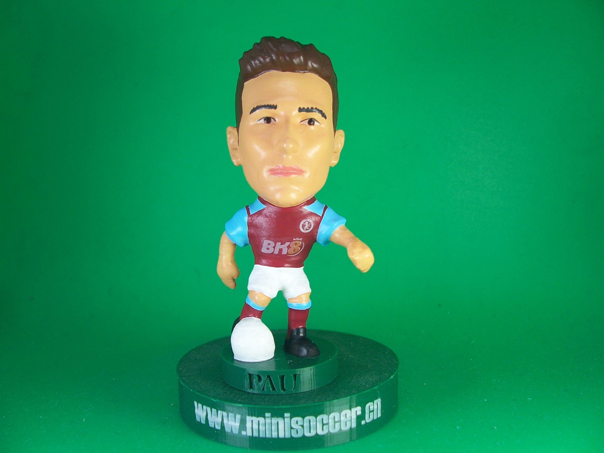 Pau Torres Aston Villa 2023-24