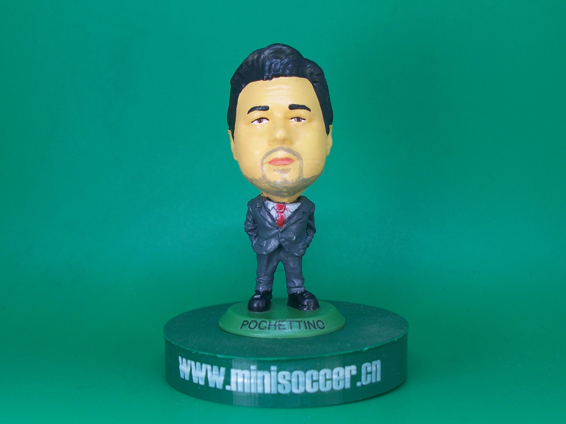 Pochettino-Manaĝera Kostumo