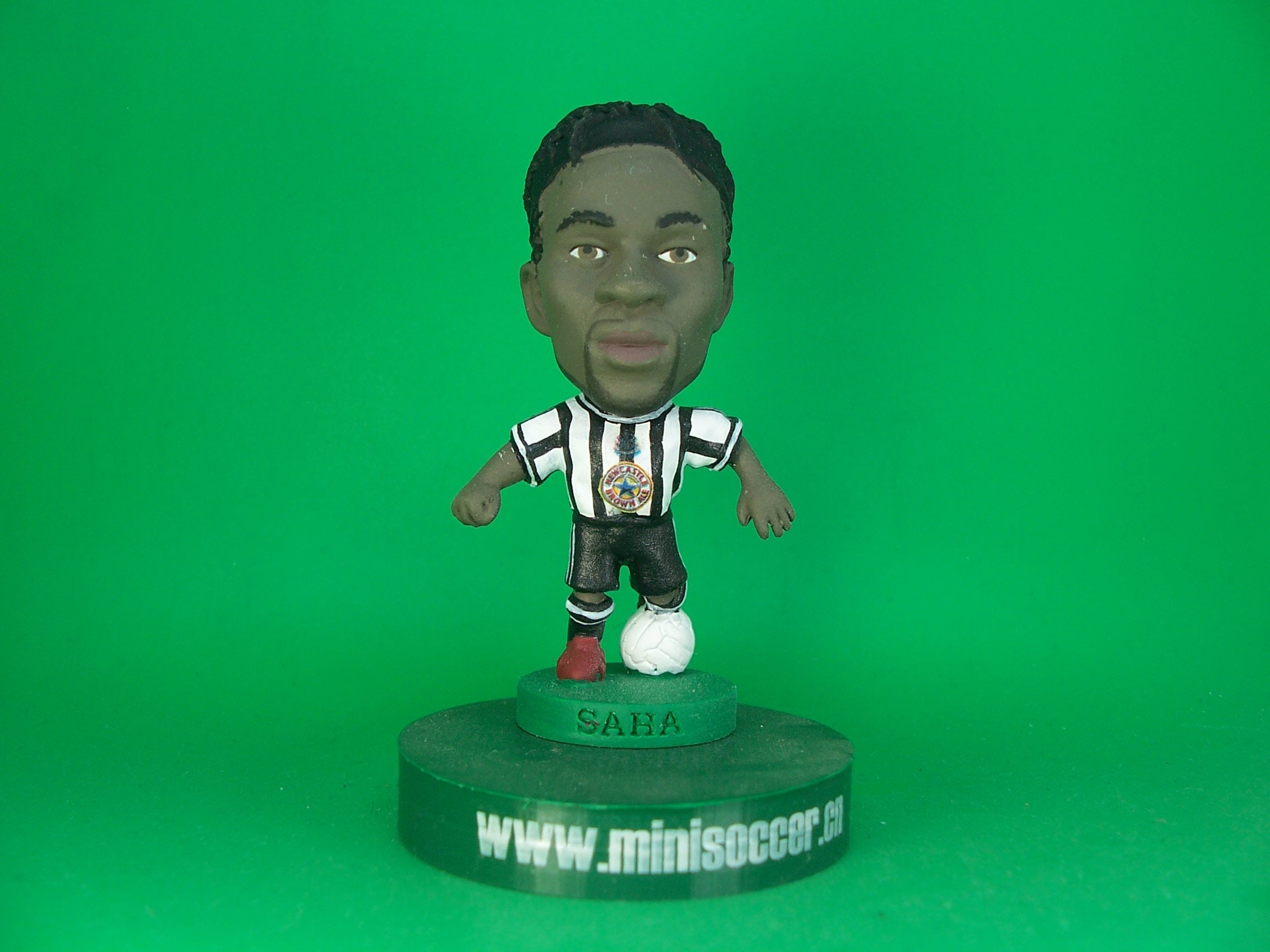 Saha Newcastle 1998-99