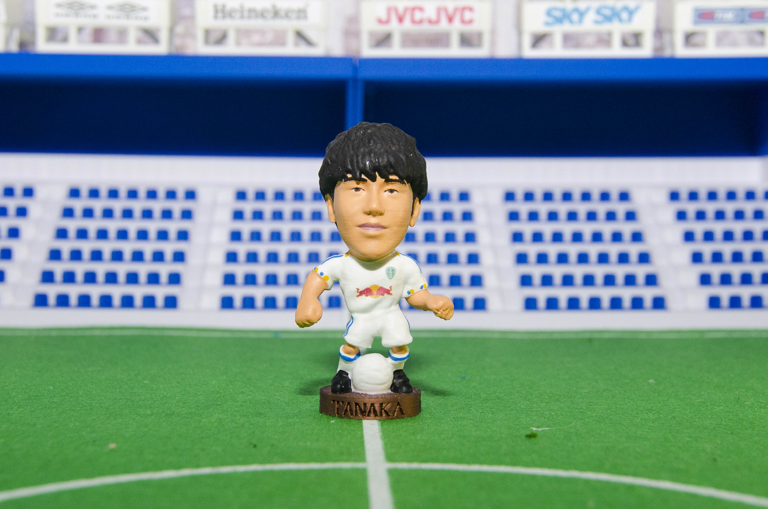 Tanaka Leeds United 2025-26