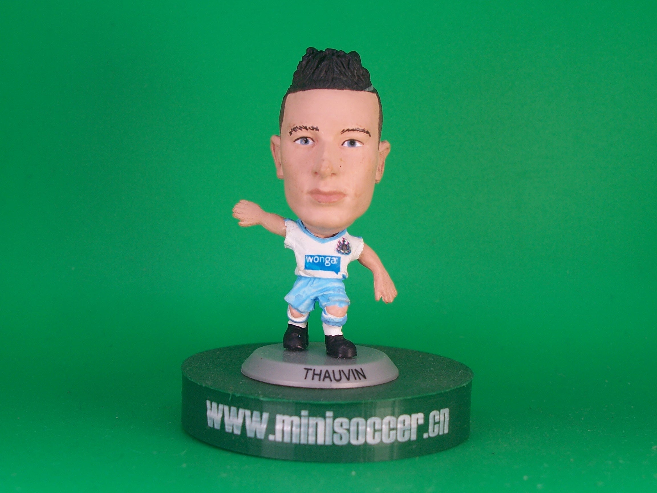Thauvin Newcastle 2015-16 Away